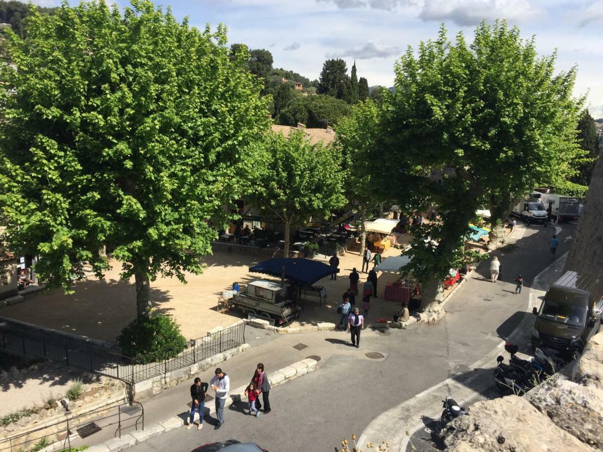 L'Elegante - Maison De Ville Avec Bains A Remous - Parking Inclus Saint-Paul-de-Vence Dış mekan fotoğraf