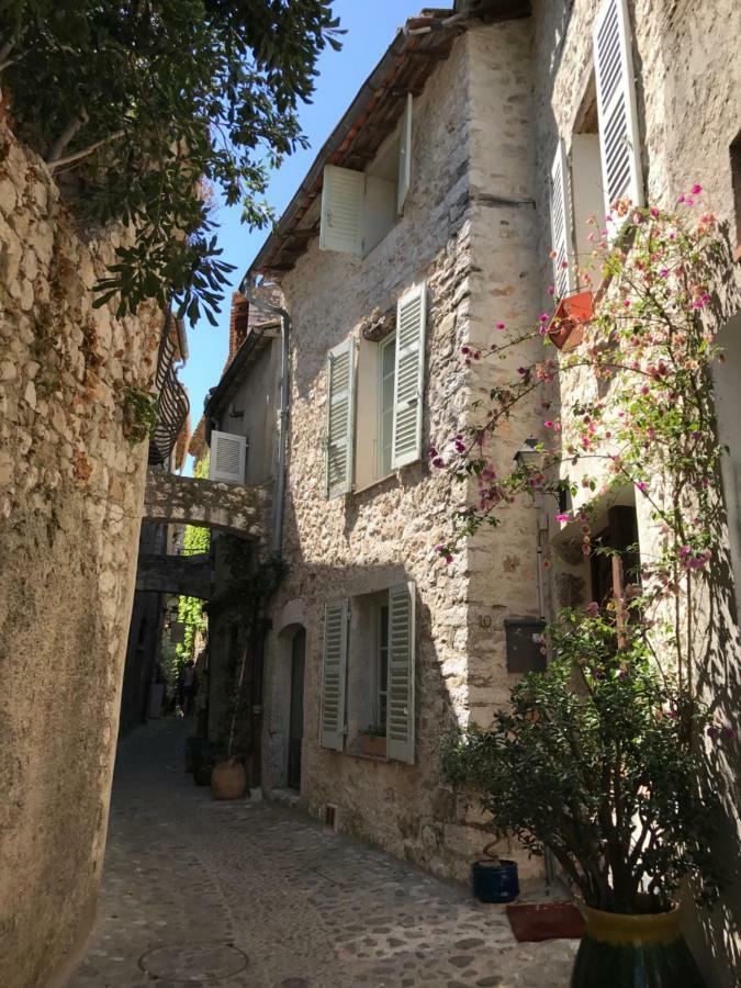 L'Elegante - Maison De Ville Avec Bains A Remous - Parking Inclus Saint-Paul-de-Vence Dış mekan fotoğraf